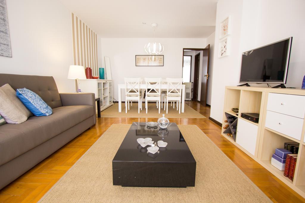 Spacious Apartment In Lisbon Exterior photo